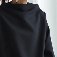Sweter Damski Oversize z Kominem — bufiaste Rękawy i Opuszczony Bark