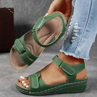Eleganckie Sandały Damskie Na Koturnie | Wygodne i Stylowe 1
