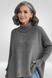 Sweter Damski Oversize z Golfem — asymetryczny Dół i Prążkowane Mankiety