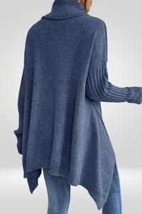 Sweter Damski Oversize z Golfem — asymetryczny Dół i Prążkowane Mankiety