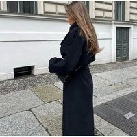 Płaszcz Damski Oversize Dwurzędowy — domieszka Wełny i Szerokie Klapy