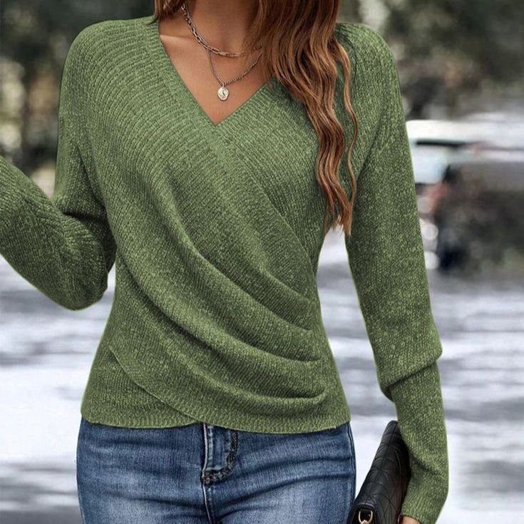 Sweter Fiora | Elegancki Sweter Damski z Dekoltem V 0