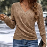 Sweter Fiora | Elegancki Sweter Damski z Dekoltem V 2